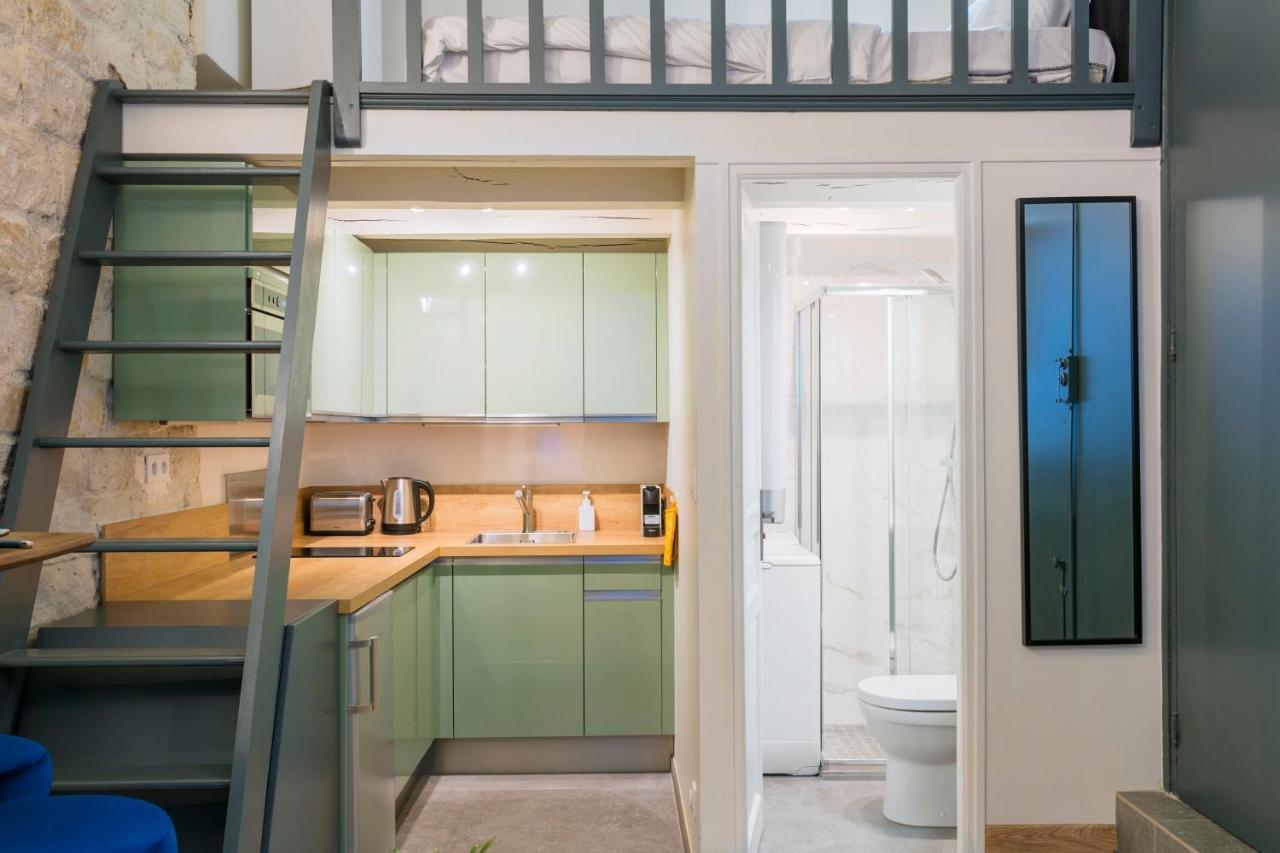 La Madeleine Private Studio Apartment Paris Luaran gambar